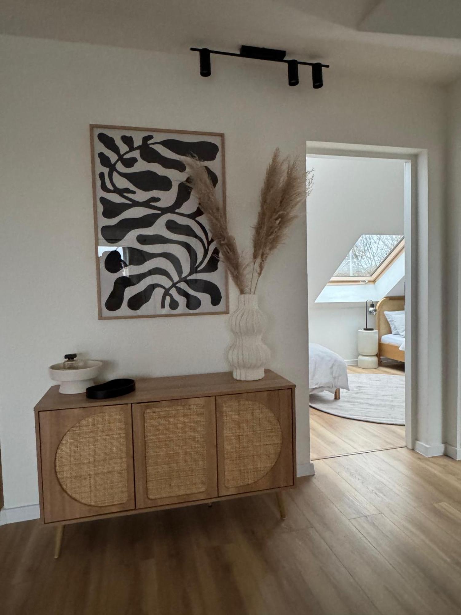 Apartnaest - Vollausgestattete I Kostenlos Parken I Flexibler Check-in I 1 Bis 4 I 1 Bis 10 Personen